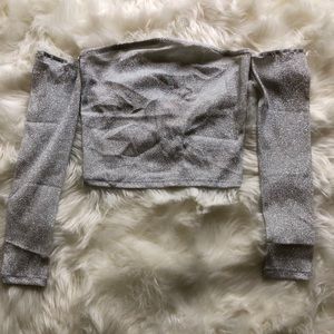 🔥SOLD🔥Forever 21 Off the Shoulder Crop Top